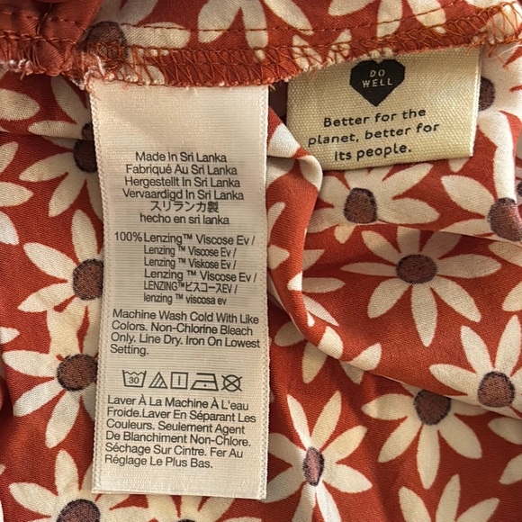 Madewell Women’s High Elastic Waist Skirt Size S with Flowers and‎ Buttons - Picture 8 of 8